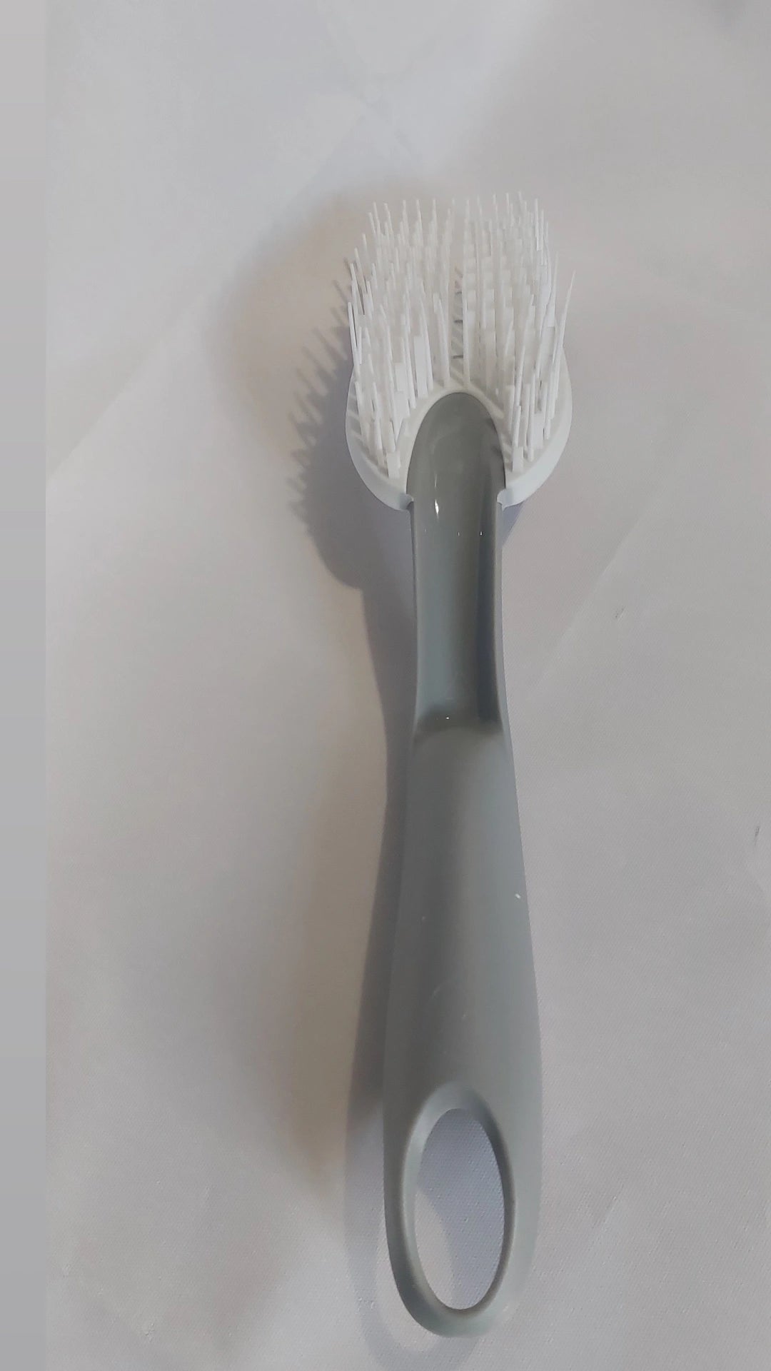 Tack Off Bundle, 1 x white microfibre cloth, 1 x agitation brush, 1 x cleaning toothbrush